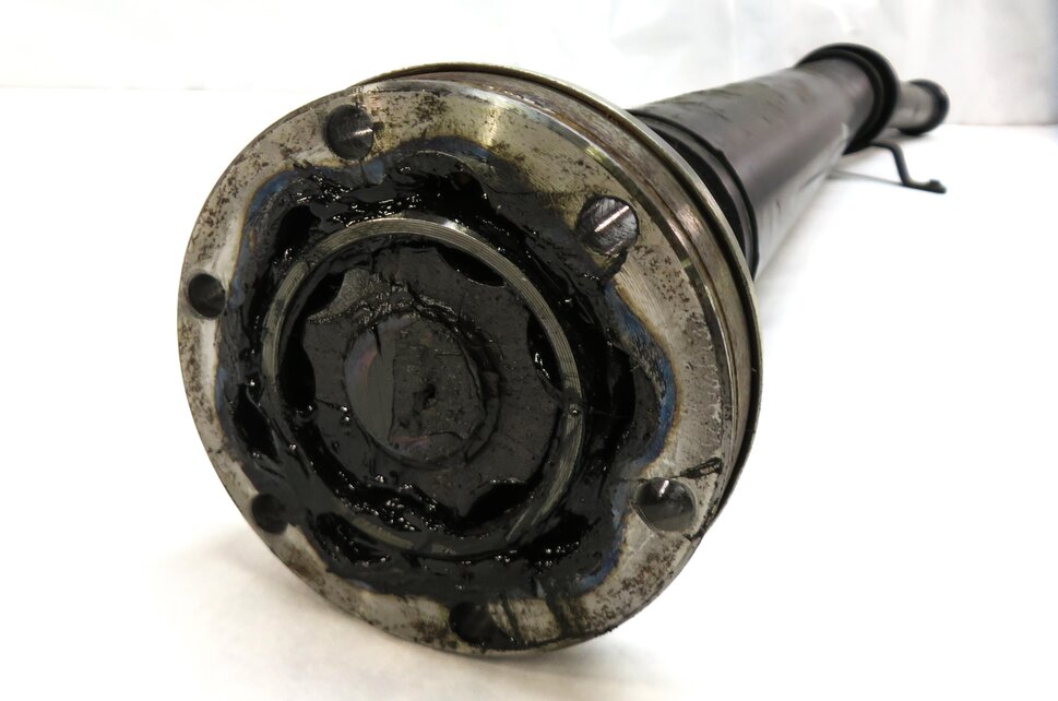 Thumbnail 8: 2017-2019 AUDI Q7 (4M) 3.0L REAR DRIVESHAFT DRIVELINE DRIVE LINE PROPELLER SHAFT