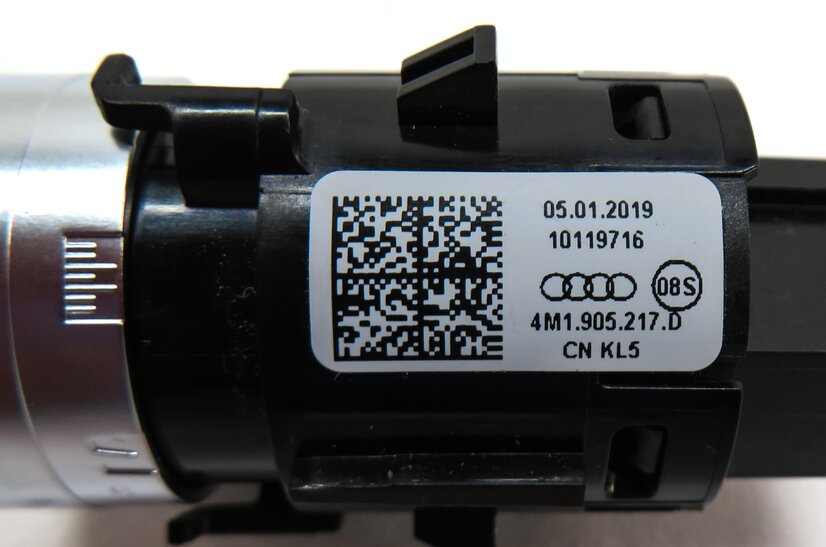 Thumbnail 6: 2017-2019 AUDI Q7 (4M) ENGINE START / STOP SWITCH PUSH BUTTON (SILVER)