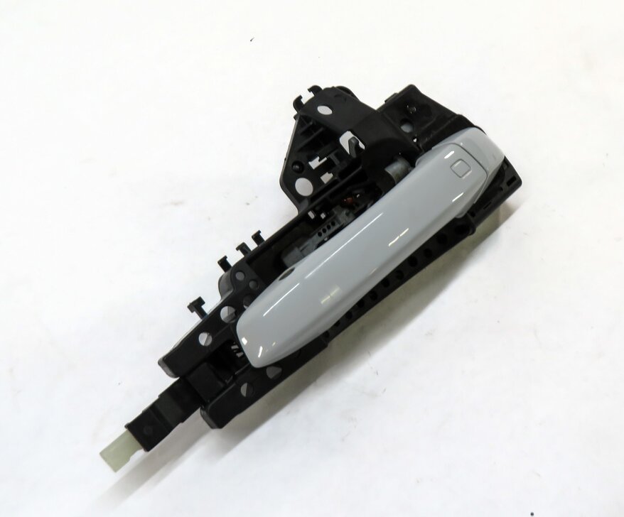 Thumbnail 2: 2017-2022 AUDI Q7 (4M) RIGHT REAR KEYLESS EXTERIOR DOOR HANDLE (GLACIER WHITE)