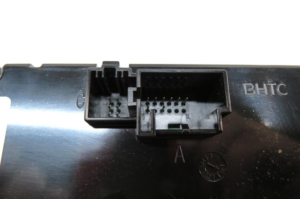 Thumbnail 7: 2017-2019 AUDI Q7 (4M) FRONT HEATER A/C TEMPERATURE CLIMATE CONTROL PANEL