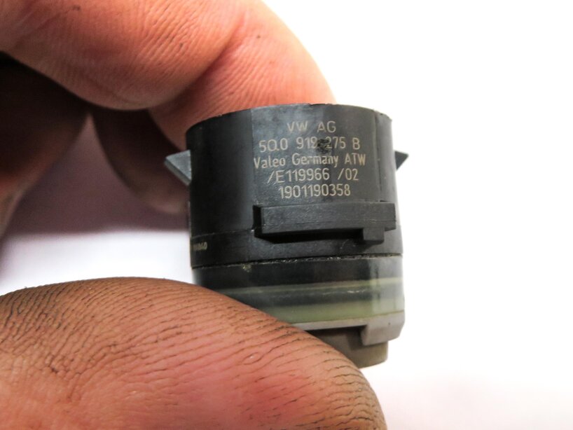 Thumbnail 5: 2019 AUDI Q7 (4M) FRONT PDC PARK DISTANCE SENSOR SET-5 (GLACIER WHITE METALLIC)