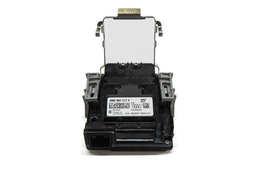 Thumbnail 3: 2019 AUDI Q7 (4M) FRONT WINDSHIELD LANE KEEP DEPARTURE ASSIST CAMERA MODULE