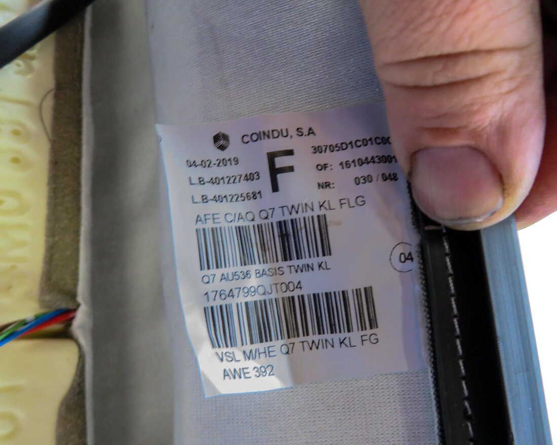 Thumbnail 10: 2019 AUDI Q7 (4M) LEFT DRIVER LOWER BOTTOM HEATED SEAT CUSHION (ROCK GRAY UW)