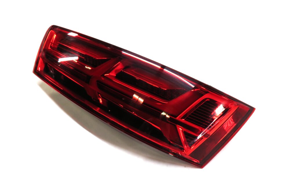 Thumbnail 4: 17-20 AUDI Q7 (4M) REAR LEFT DRIVER INNER TRUNK TAILLIGHT BRAKE LIGHT LAMP LED