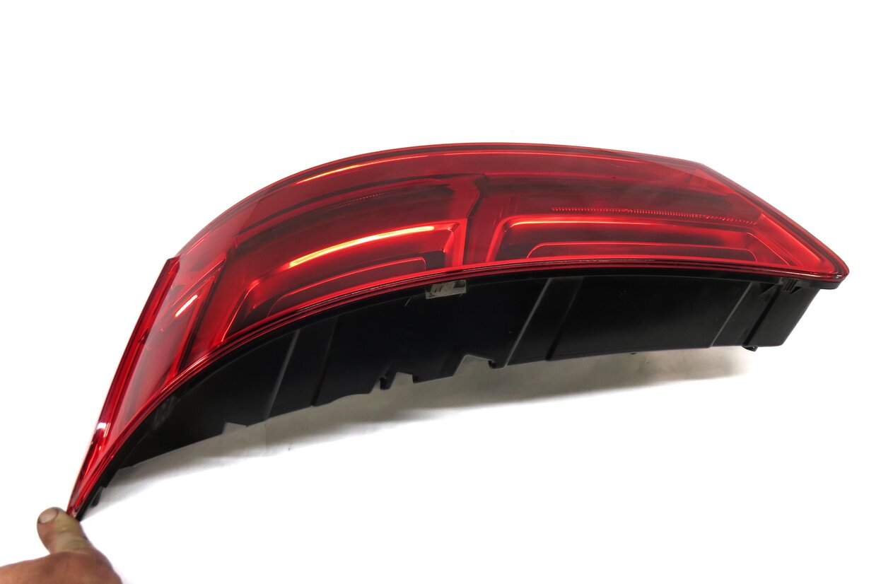 Thumbnail 5: 17-20 AUDI Q7 (4M) REAR LEFT DRIVER INNER TRUNK TAILLIGHT BRAKE LIGHT LAMP LED