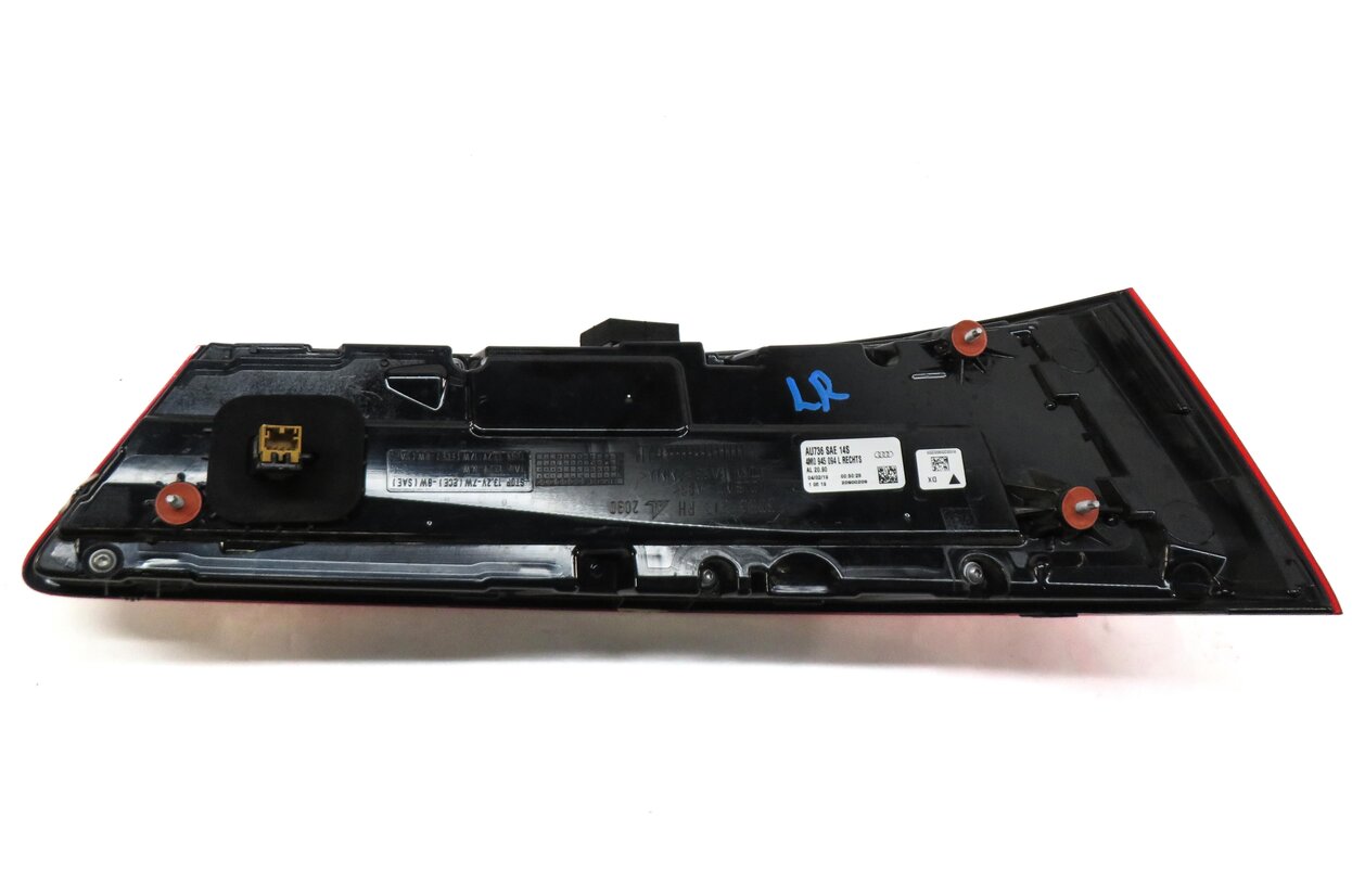 Thumbnail 6: 17-20 AUDI Q7 (4M) REAR LEFT DRIVER INNER TRUNK TAILLIGHT BRAKE LIGHT LAMP LED