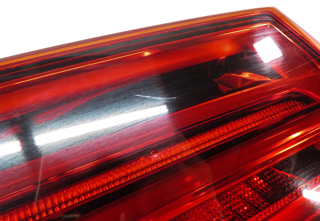 Thumbnail 9: 17-20 AUDI Q7 (4M) REAR LEFT DRIVER INNER TRUNK TAILLIGHT BRAKE LIGHT LAMP LED