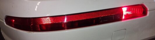 Thumbnail 2: 2017-2020 AUDI Q7 (4M) LEFT DRIVER REAR LOWER BUMPER TAILLIGHT LIGHT LAMP