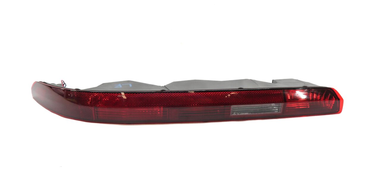 Thumbnail 4: 2017-2020 AUDI Q7 (4M) LEFT DRIVER REAR LOWER BUMPER TAILLIGHT LIGHT LAMP
