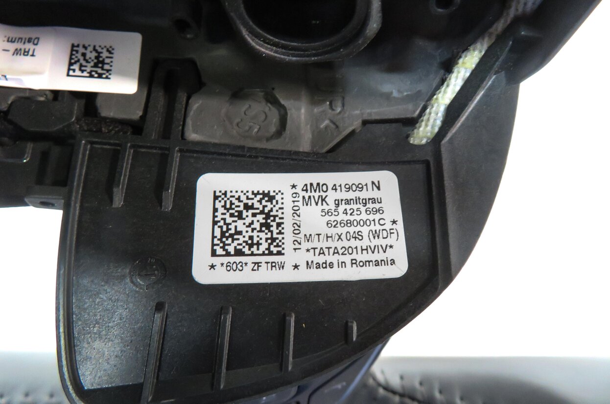 Thumbnail 7: 2017-2019 AUDI ALLROAD Q7 (C7 4M) 3-SPOKE MULTIFUNCTION HEATED STEERING WHEEL