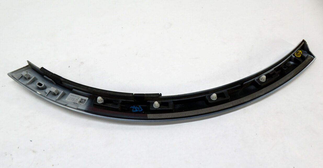 Thumbnail 5: 2019 AUDI Q7 (4M) REAR RIGHT PASSENGER SIDE WHEEL ARCH MOULDING TRIM (WHITE 2Y)