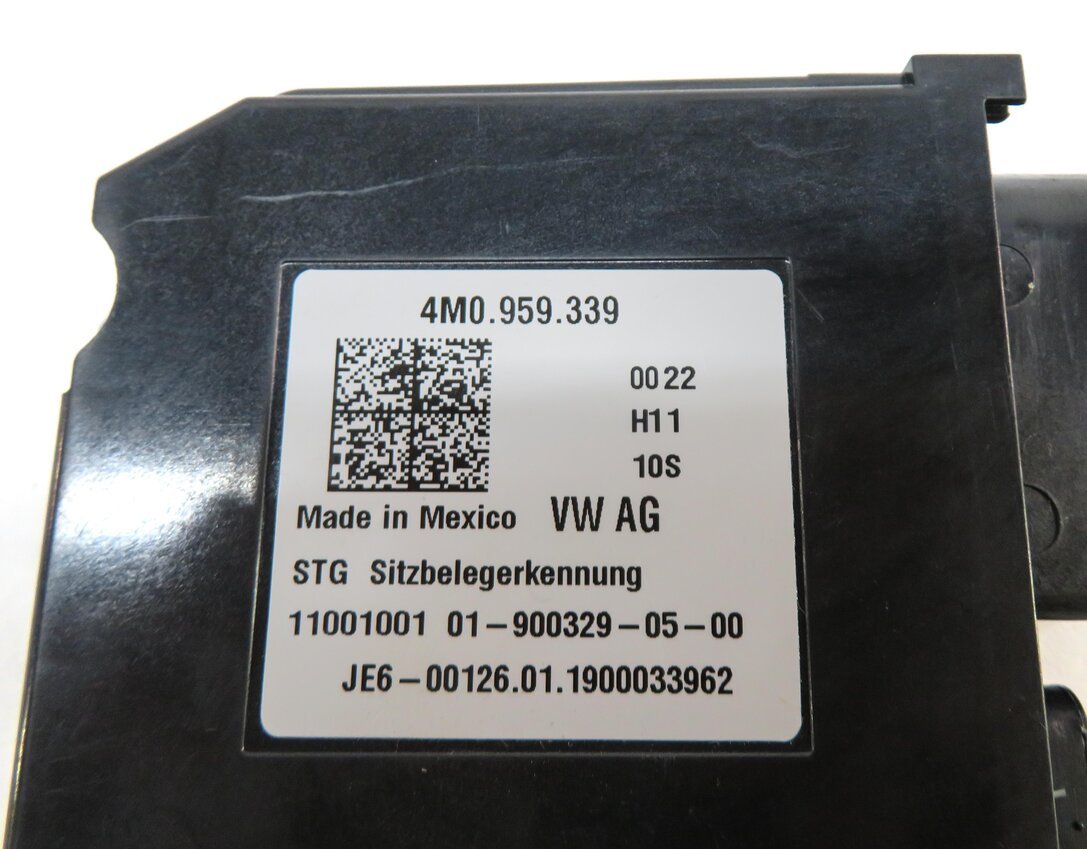 Thumbnail 4: 2019 AUDI Q7 (4M) RIGHT PASSENGER SEAT OCCUPANCY WEIGHT SENSOR MODULE