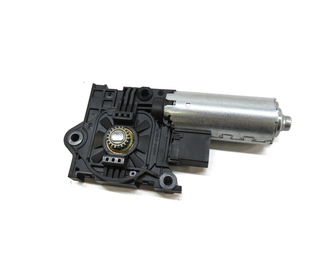 Thumbnail 5: 2017-2022 VW JETTA / AUDI - A5 Q7 RS5 S5 Q7 (F5 4M) SUNROOF MOTOR SUN ROOF MOTOR