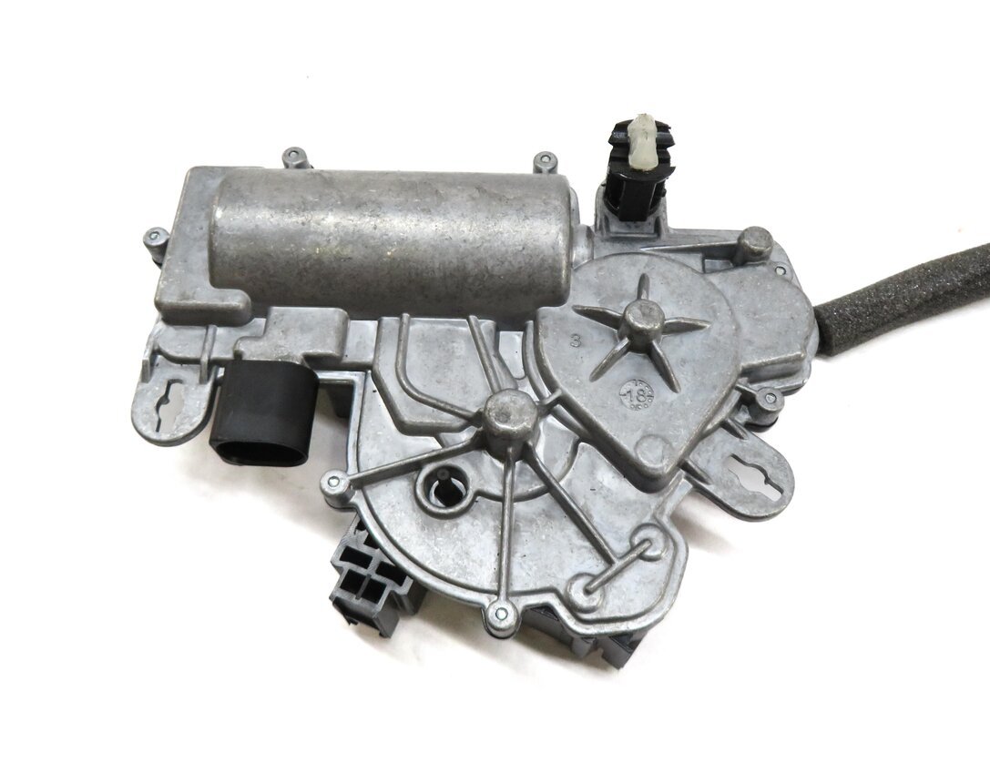 Thumbnail 7: 2019 AUDI Q7 (4M) REAR TRUNK LOCK LATCH ACTUATOR MOTOR w/ CABLE