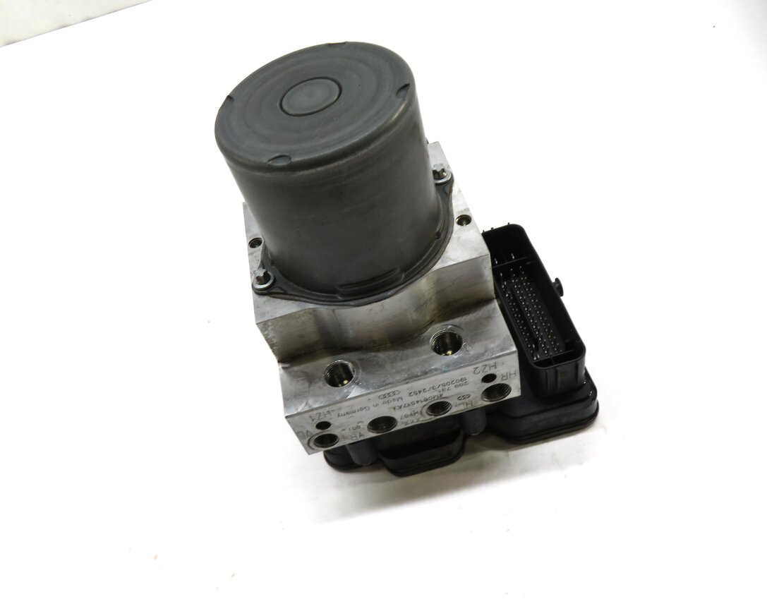 Thumbnail 3: 2017-2019 AUDI Q7 (4M) ABS ANTI LOCK BRAKE PUMP w/ MODULE (ADAPTIVE CRUISE)