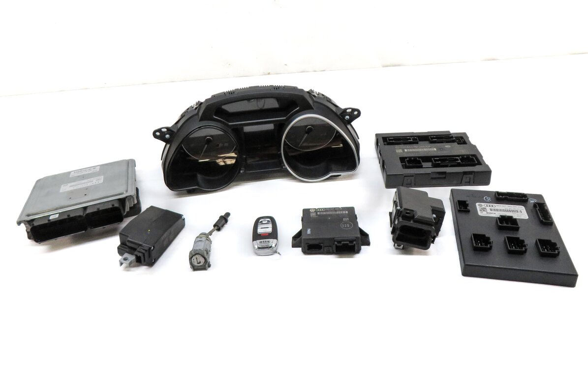 Thumbnail 3: 2016 AUDI S5 (B8 8T) 3.0L CTUB ECM BCM SPEEDOMETER IMMOBILIZER MODULE KEY SET