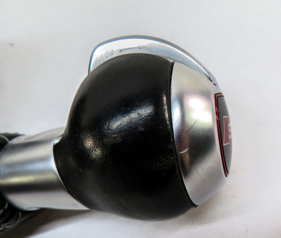 Thumbnail 5: 2016 AUDI S5 (B8 8T) AUTO AUTOMATIC TRANSMISSION GEAR SHIFTER SHIFT BOOT HANDLE