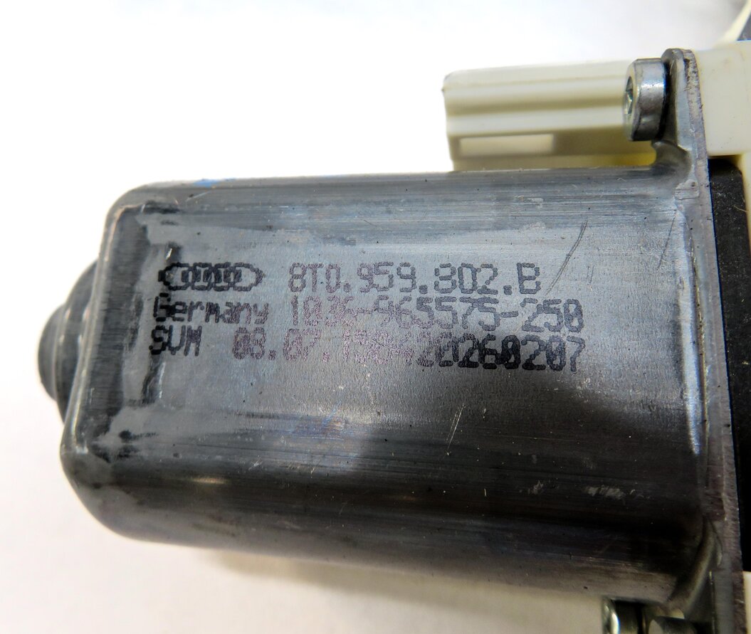 Thumbnail 5: 2016 AUDI S5 (B8 8T) FRONT RIGHT PASSENGER DOOR POWER WINDOW MOTOR w/ REGULATOR