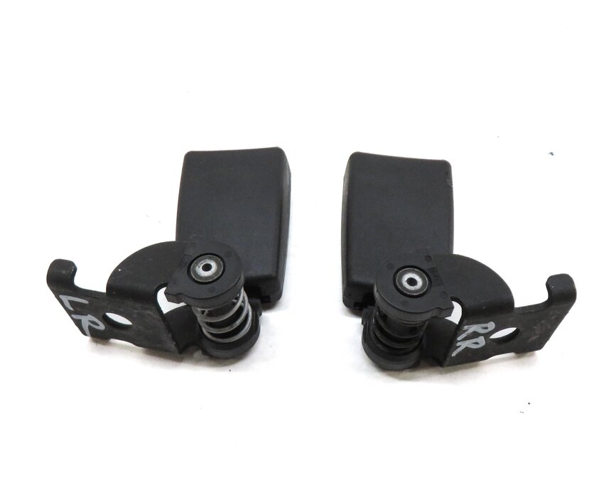 Thumbnail 4: 2006 BMW M6 (E63) REAR LEFT & RIGHT SEATBELT BUCKLE RECEIVER SET 2 (BLACK)