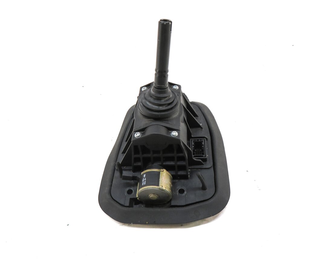 Thumbnail 4: 2006 BMW M6 (E63) SMG DTC SEQUENTIAL AUTOMATIC TRANSMISSION SHIFTER ASSEMBLY