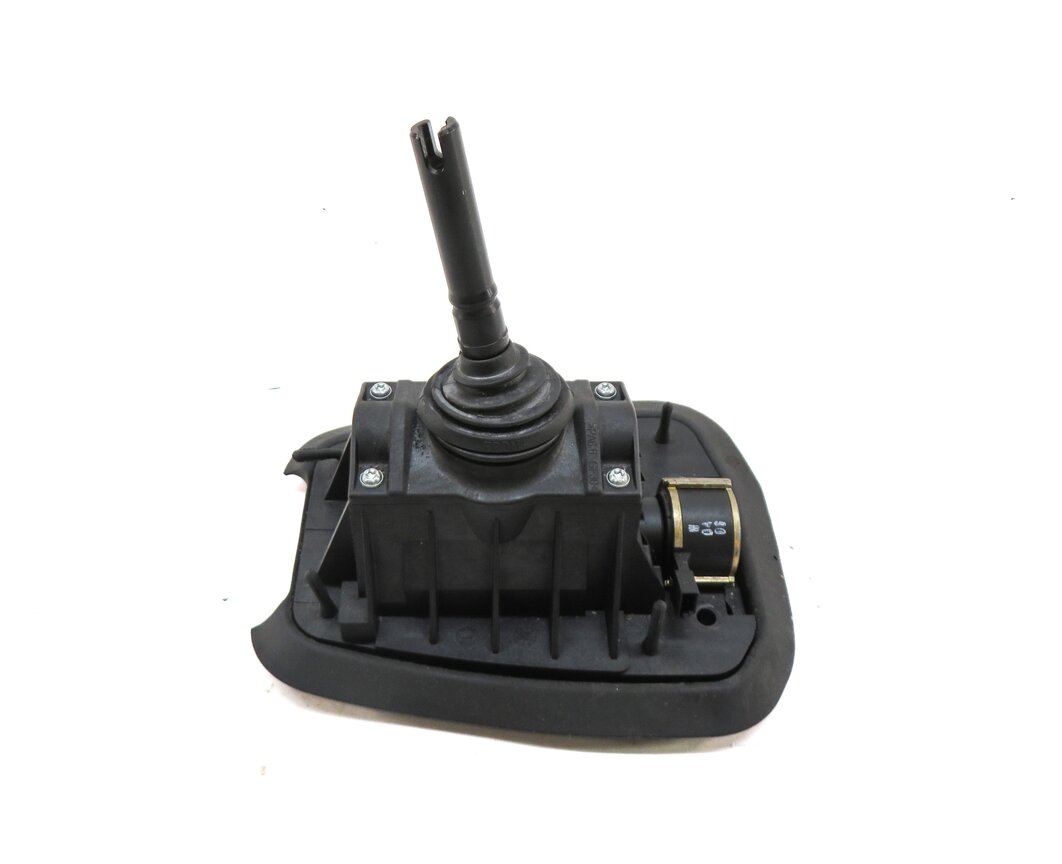 Thumbnail 5: 2006 BMW M6 (E63) SMG DTC SEQUENTIAL AUTOMATIC TRANSMISSION SHIFTER ASSEMBLY