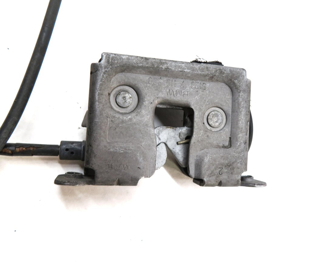 Thumbnail 7: 2006 BMW M6 (E63) LEFT & RIGHT HOOD LOCK LATCH SET 2 w/ CABLES 51237115229