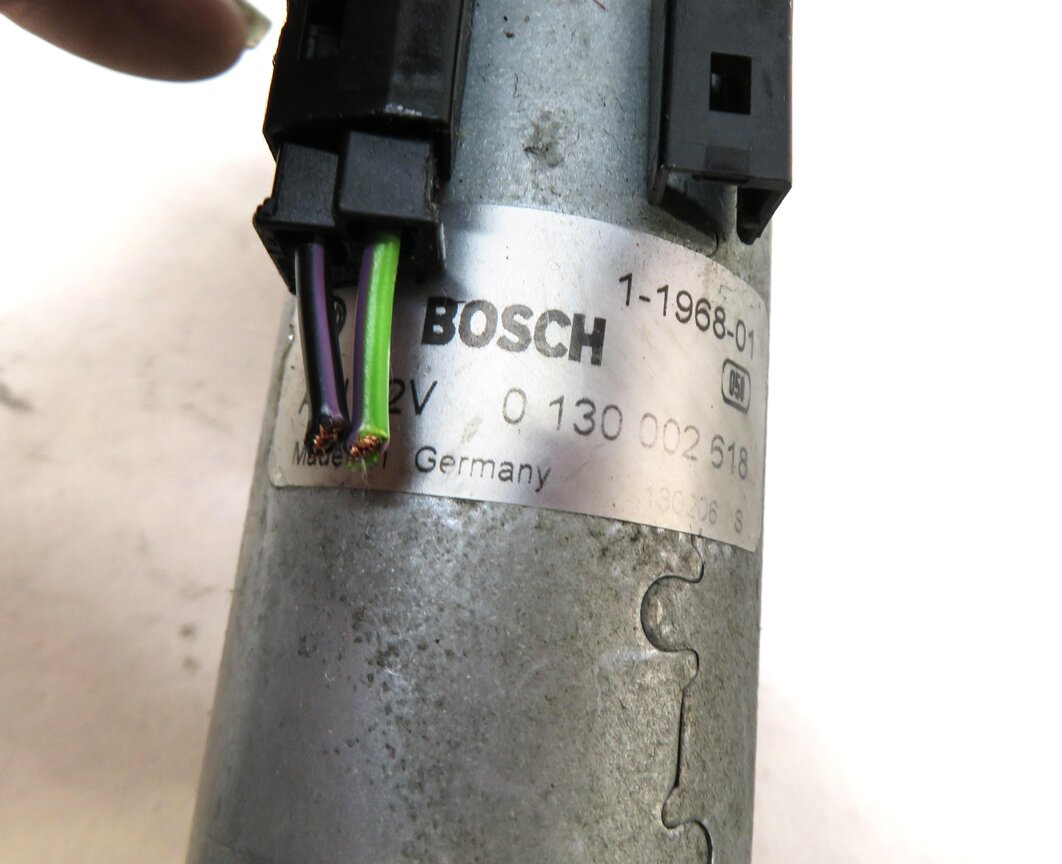 Thumbnail 7: 2006 BMW M6 (E63) FRONT RIGHT PASSENGER SEAT ADJUST ADJUSTMENT MOTOR SET 4