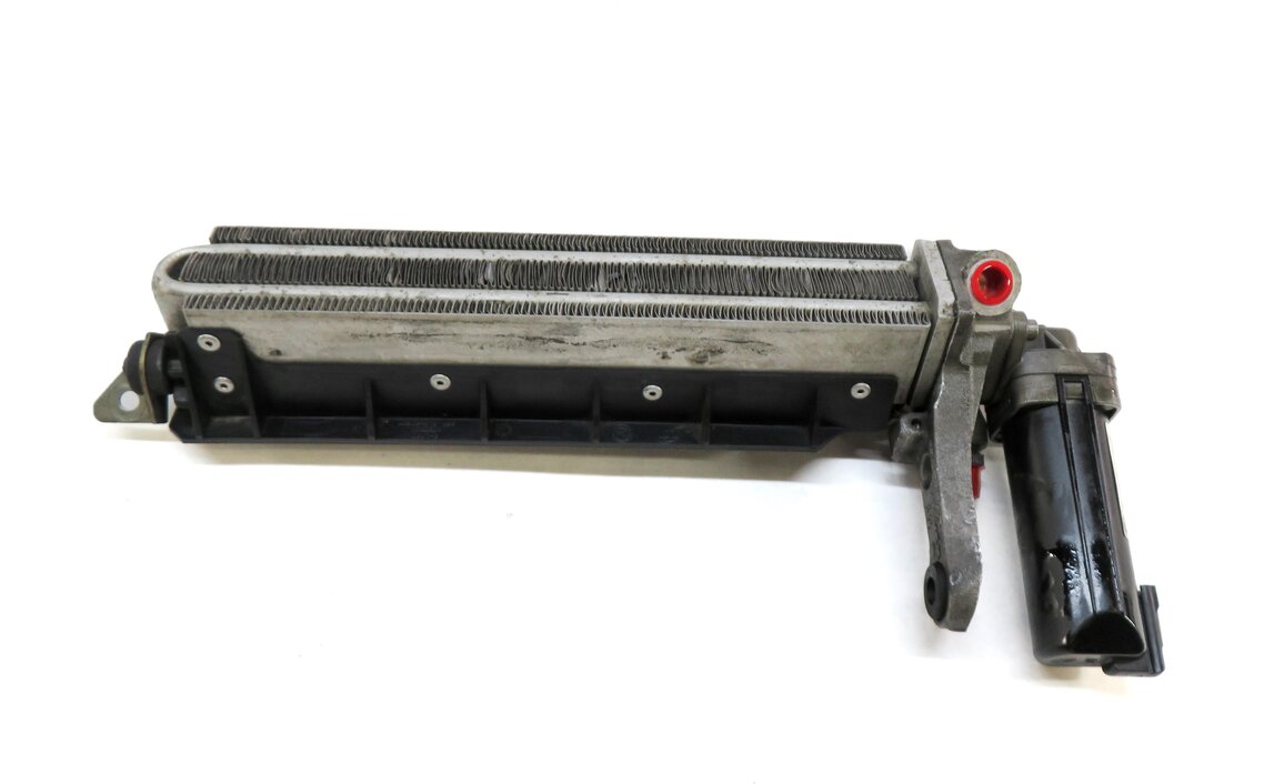 Thumbnail 2: 2006 BMW M6 (E63) 5.0L S85 ENGINE RWD SMG AUTO AUTOMATIC TRANSMISSION OIL COOLER