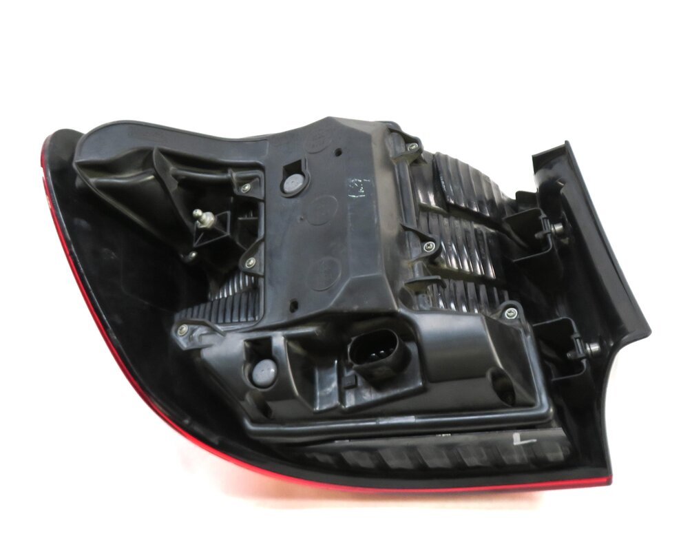 Thumbnail 5: 2008-2010 PORSCHE CAYENNE (957) LEFT DRIVER REAR TAILLIGHT BRAKE LIGHT LAMP