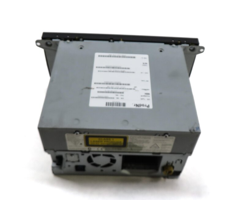 Thumbnail 8: 2009 PORSCHE CAYENNE (957) RADIO STEREO CONTROL UNIT NAVIGATION DISPLAY SCREEN