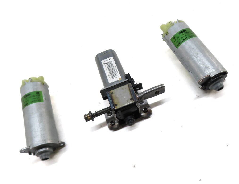 Thumbnail 3: 2009 PORSCHE CAYENNE (957) FRONT RIGHT PASSENGER SEAT ADJUST MOTOR SET 3