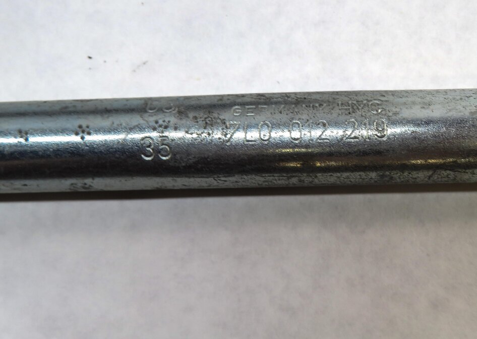 Thumbnail 6: 2003-2010 PORSCHE CAYENNE (955) SCISSOR JACK HANDLE w/ LUG WRENCH & TOW HOOK EYE