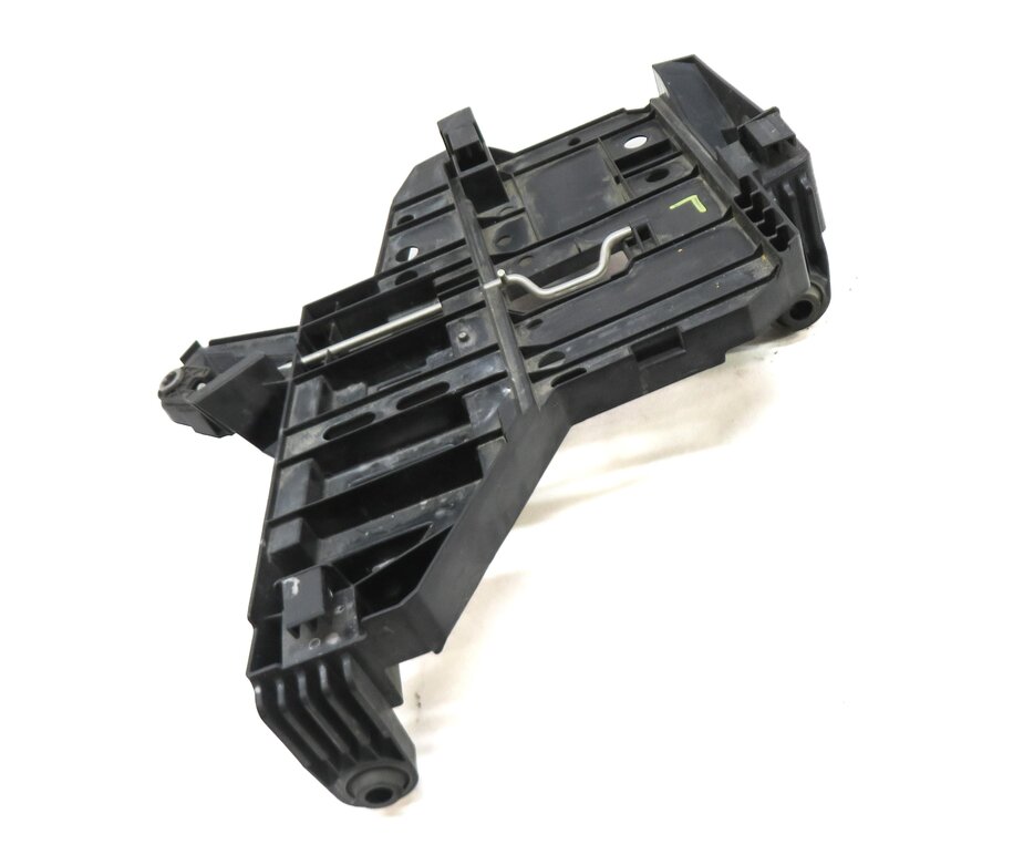 Thumbnail 3: 2009 PORSCHE CAYENNE (957) FRONT LEFT DRIVER HEADLIGHT HEAD LIGHT MOUNT BRACKET