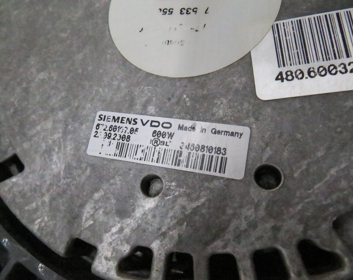 Thumbnail 7: 2007-2010 BMW X5 (E70) RADIATIOR COOLING FAN MOTOR w/ SHROUD (600 WATT)