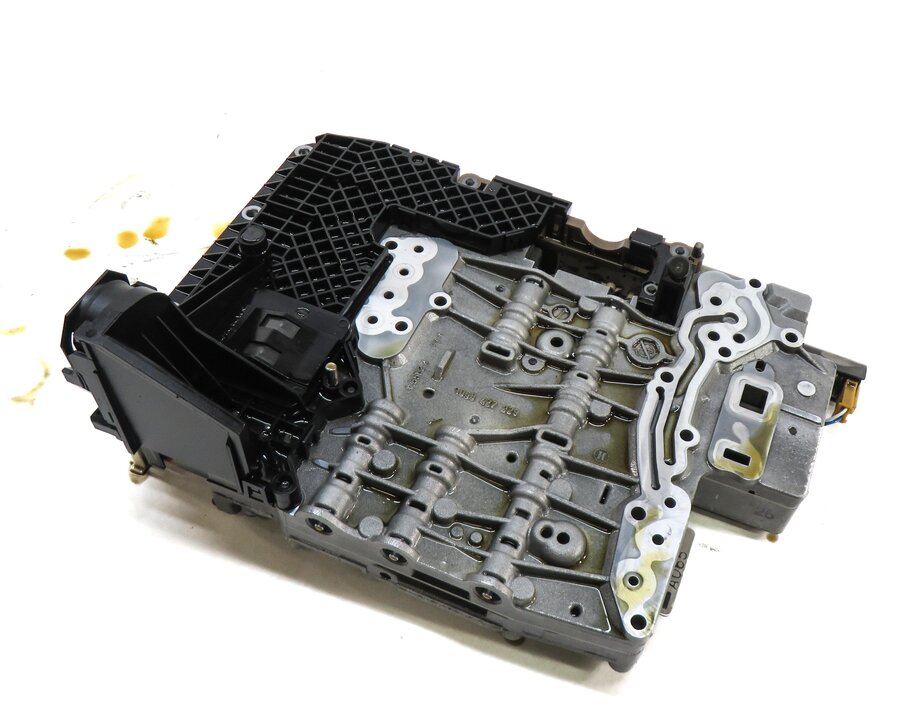 2007-2010 BMW X5 (E70) 4.8L 6HP-26 - A/T AUTO AUTOMATIC TRANSMISSION VALVE BODY