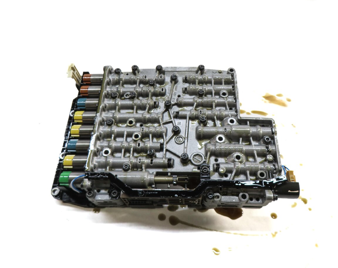 Thumbnail 6: 2007-2010 BMW X5 (E70) 4.8L 6HP-26 - A/T AUTO AUTOMATIC TRANSMISSION VALVE BODY