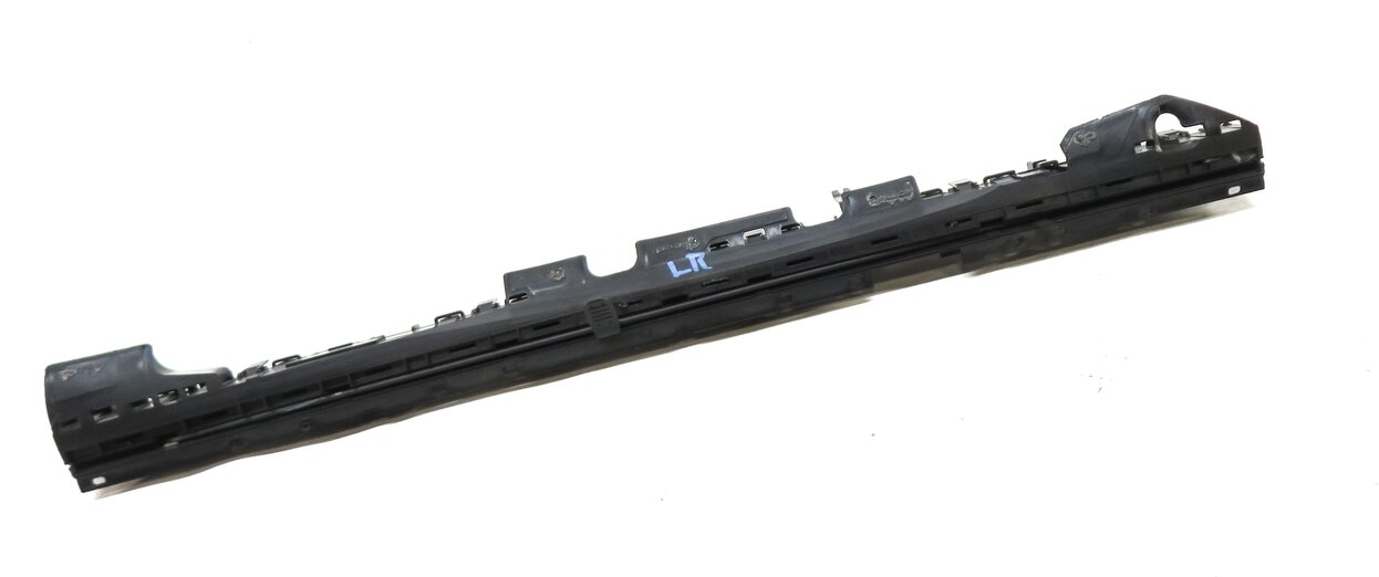 Thumbnail 3: 2007-2013 BMW X5 (E70) LEFT REAR RETRACTABLE WINDOW SUN SCREEN PRIVACY SHADE