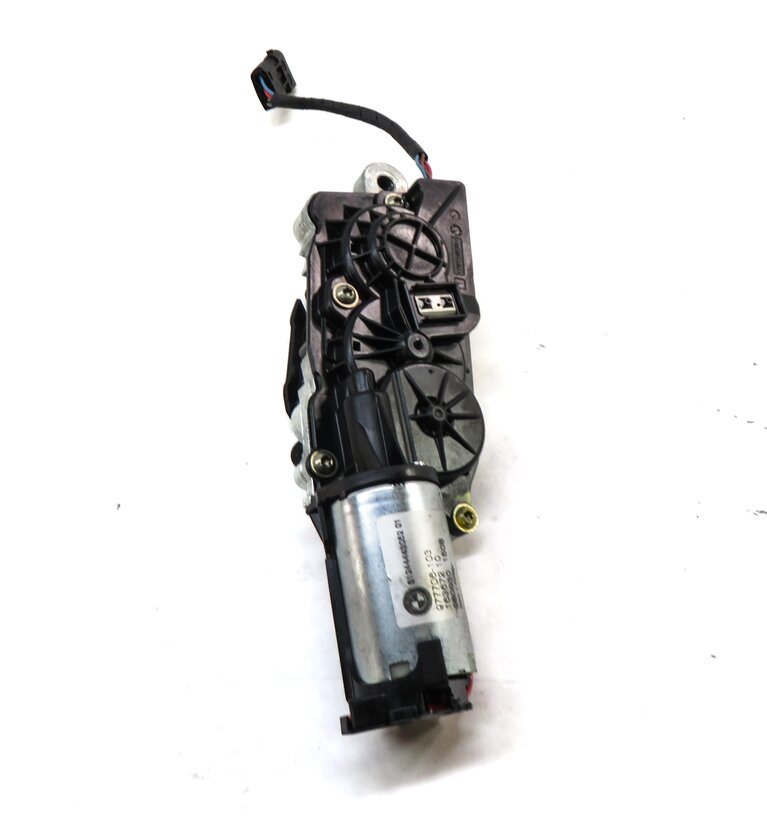 Thumbnail 3: 2009 BMW X5 (E70) REAR HATCH TRUNK LOWER LOCK LATCH ACTUATOR STRIKER PLATE