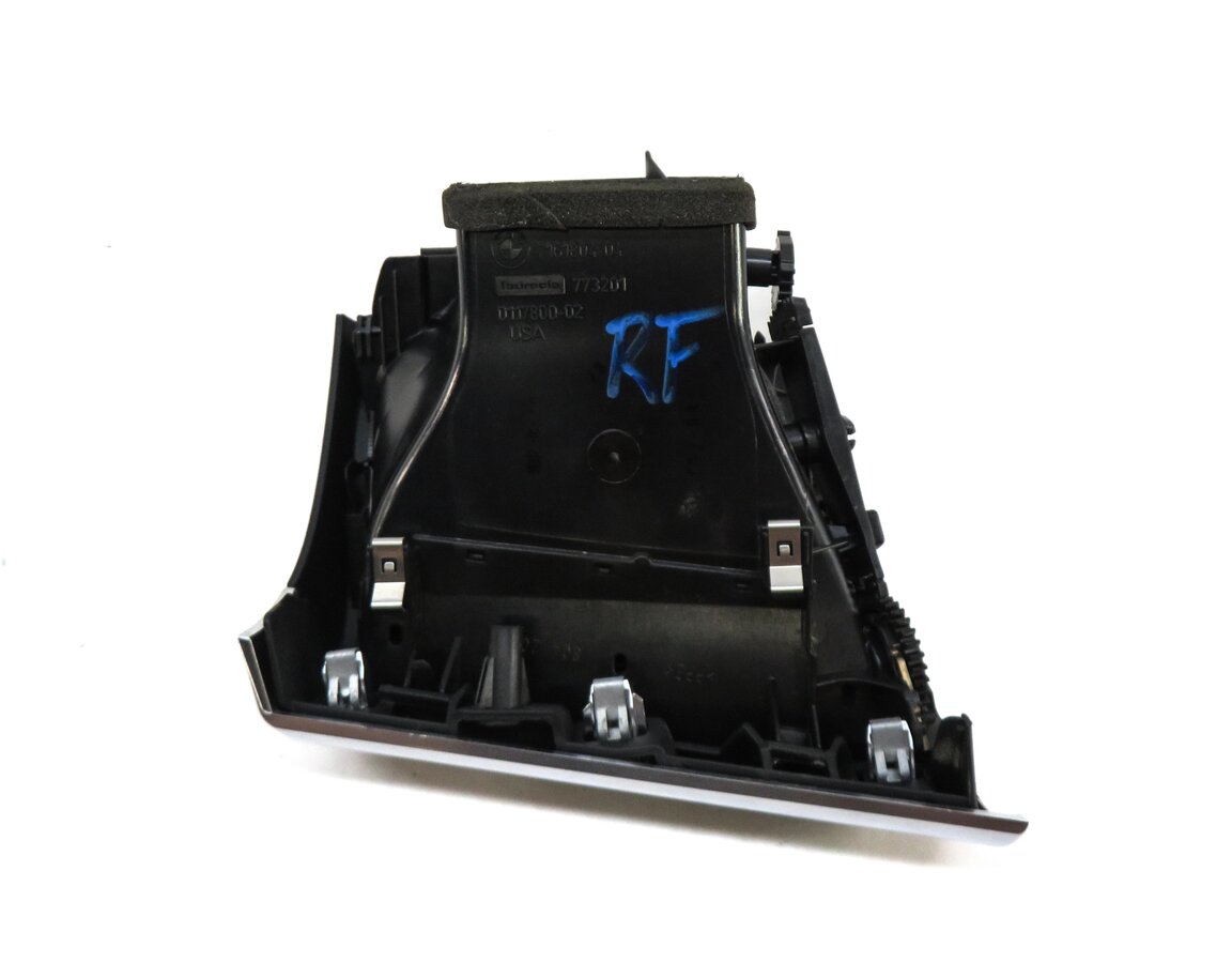 Thumbnail 5: 2009 BMW X5 (E70) FRONT RIGHT PASSENGER OUTER DASH A/C HEATER AIR VENT (BLACK)