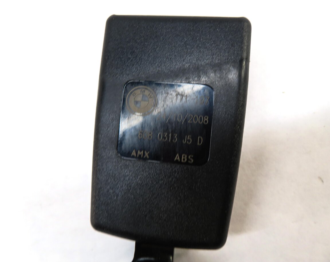 Thumbnail 9: 2009 BMW X5 (E70) REAR 2ND ROW LEFT RIGHT & CENTER SEATBELT BUCKLE RECEIVER SET3
