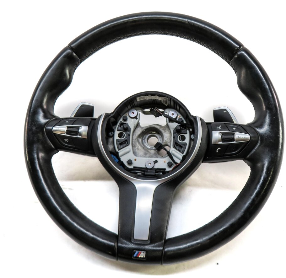 Thumbnail 2: 14-21 BMW 2 3GT 4 COUPE CONVERTIBLE (F32 F33 F22) 3 SPOKE M SPORT STEERING WHEEL