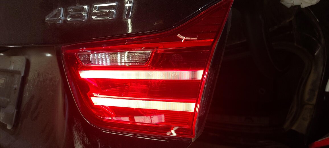 Thumbnail 2: 14-17 BMW 428i 430i 435i 440i M4 (F32 F33 F36) RIGHT INNER TAILLIGHT LIGHT LAMP