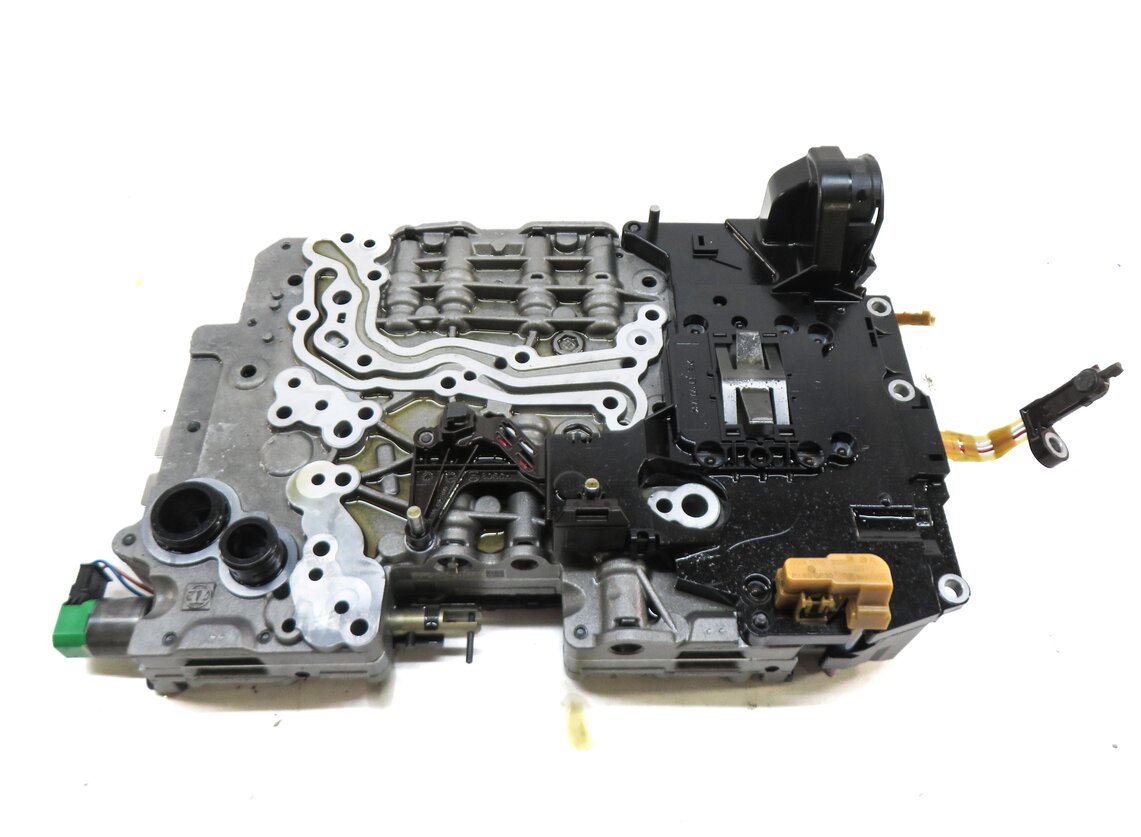 Thumbnail 2: 14-18 BMW 335i 435i 535i 535iGT X5 F07 F10 F15 F30 F32 RWD 3.0L AUTO VALVE BODY