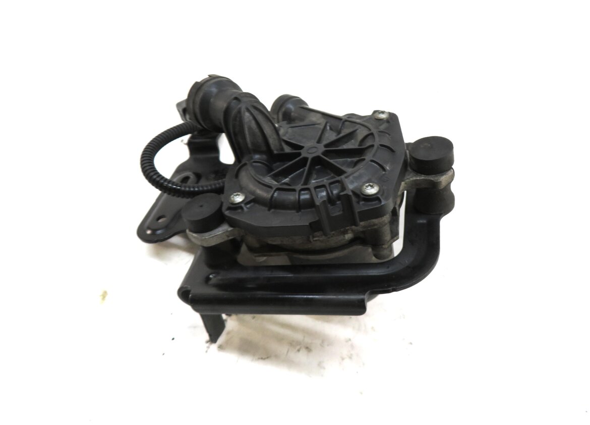 Thumbnail 4: 2014 AUDI Q7 (4L) 3.0L CTWA SUPER ENGINE SECONDARY AIR INJECTION PUMP 07K959253B