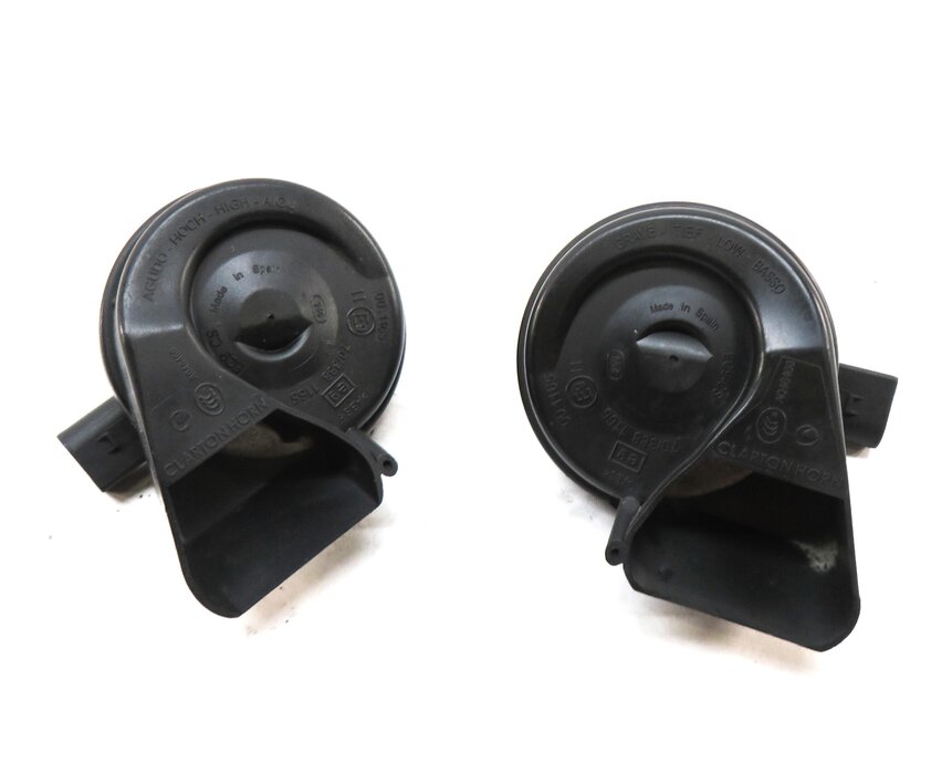 Thumbnail 2: 2007-2015 AUDI Q7 R8 (4L 4S) HIGH & LOW TONE HORN SET-2