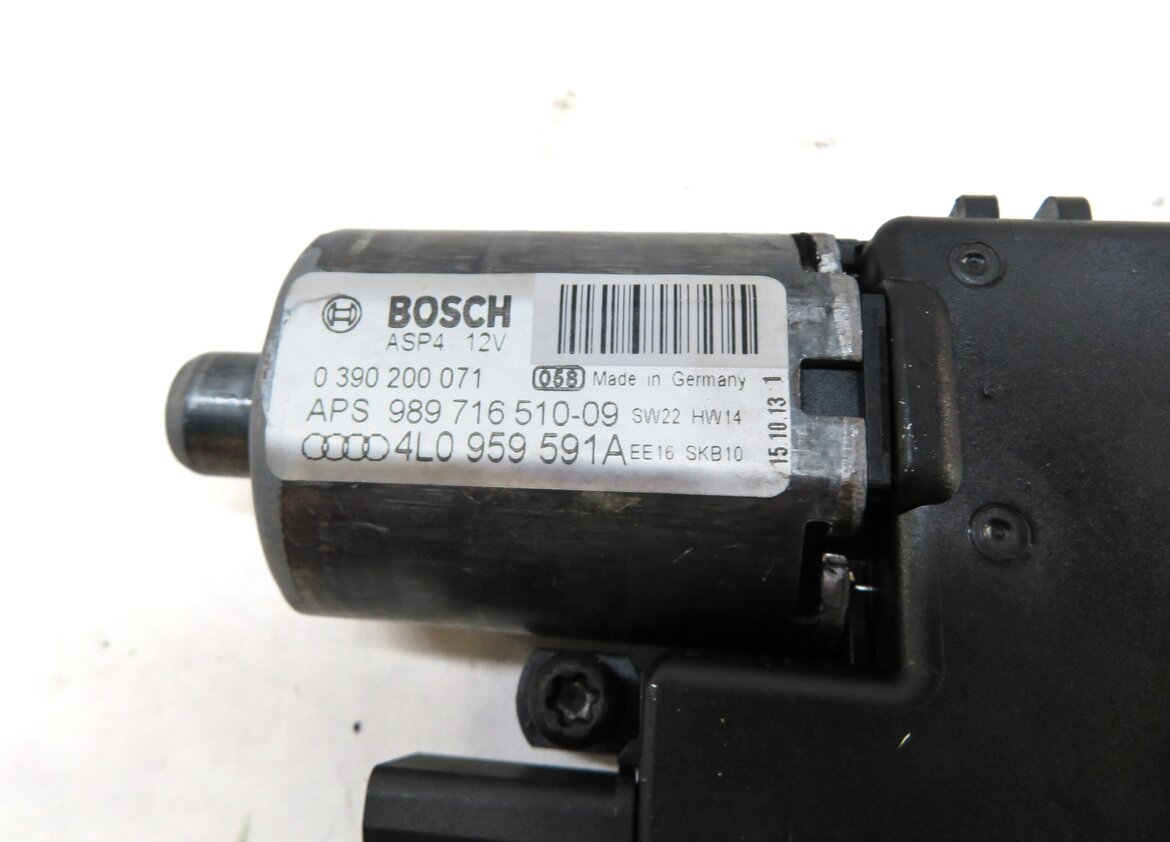 Thumbnail 6: 2007-2014 AUDI Q7 (4L) SUNROOF MOTOR SUN ROOF SUNSHADE SHADE WINDOW MOTOR