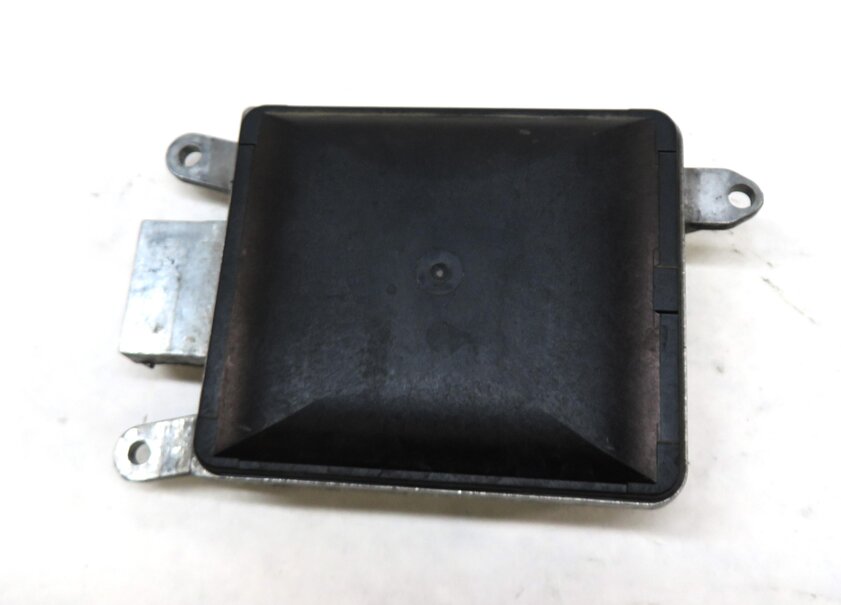Thumbnail 5: 2013-2017 AUDI Q7 (4L 4M) LEFT DRIVER REAR LANE CHANGE BLIND SPOT MODULE (SLAVE)