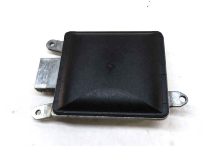 Thumbnail 5: 2013-2020 AUDI Q7 (4L 4M) RIGHT REAR LANE DEPARTURE BLIND SPOT MODULE (MASTER)
