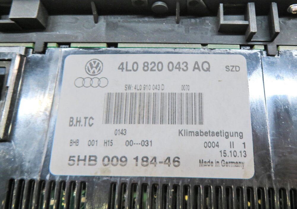 Thumbnail 8: 2013-2015 AUDI Q7 (4L) FRONT HEATER A/C TEMPERATURE CLIMATE CONTROL PANEL