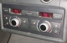 Thumbnail 2: 2013-2015 AUDI Q7 (4L) REAR HEATER A/C TEMPERATURE CONTROL PANEL (HEATED SEAT)